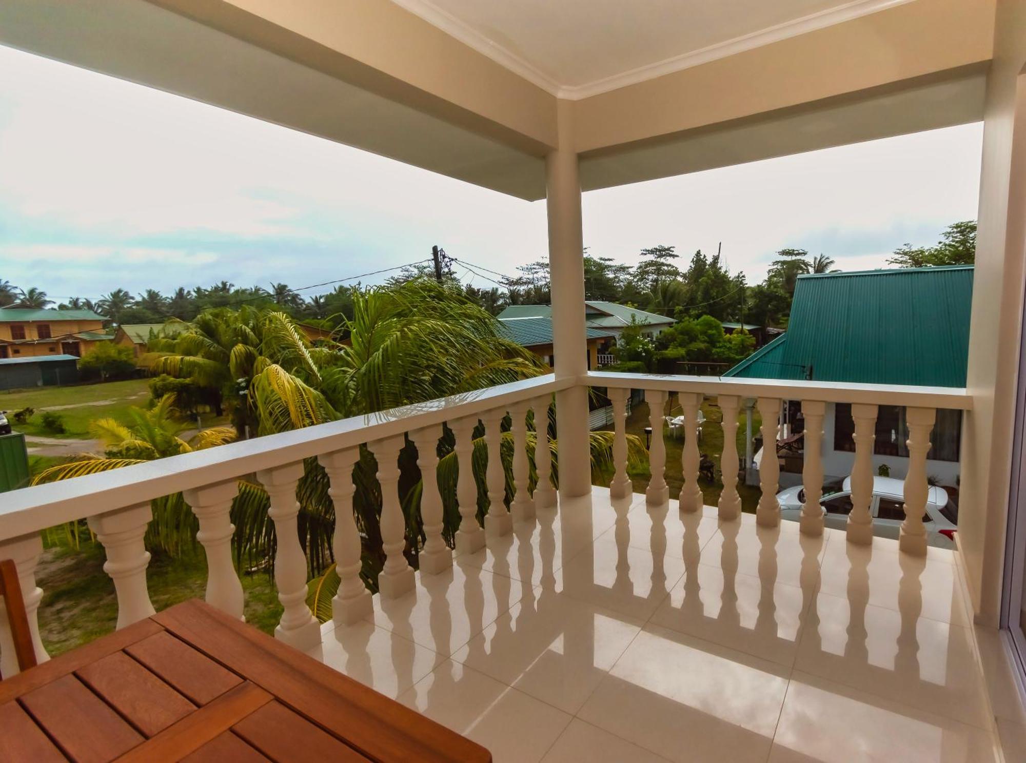 Ferienwohnung Blue Sky Self Catering Grand Anse  Exterior foto